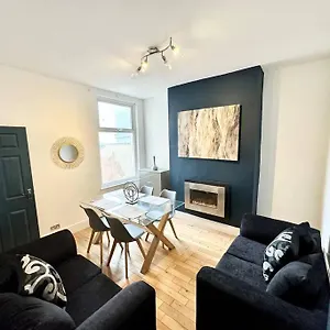 Getaway Home! Liverpool